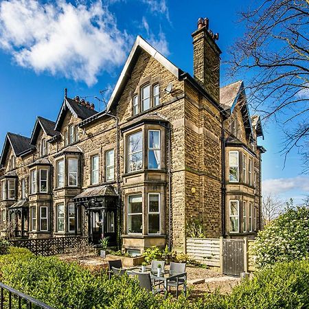 Fountains Guest House - Harrogate Stays Exterior photo